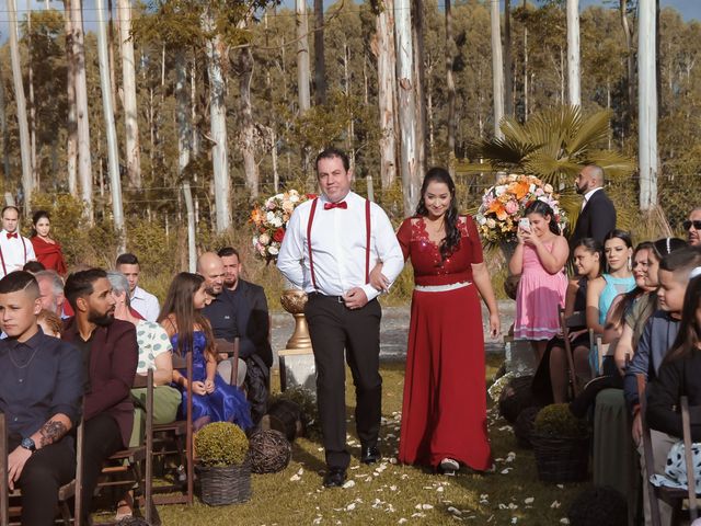 O casamento de Henrique e Karime em São José dos Pinhais, Paraná 18