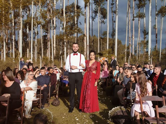 O casamento de Henrique e Karime em São José dos Pinhais, Paraná 19