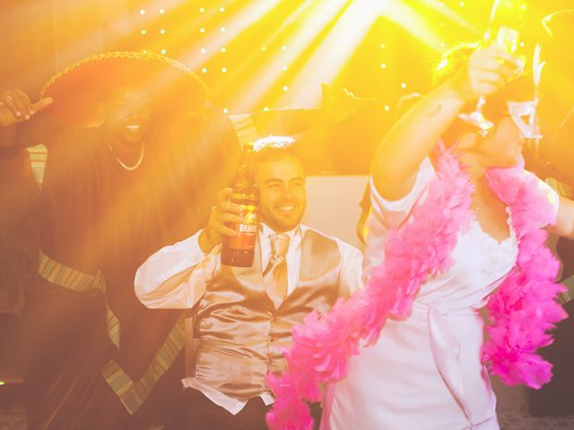 O casamento de Agelcio e Iara em Camboriú, Santa Catarina 24