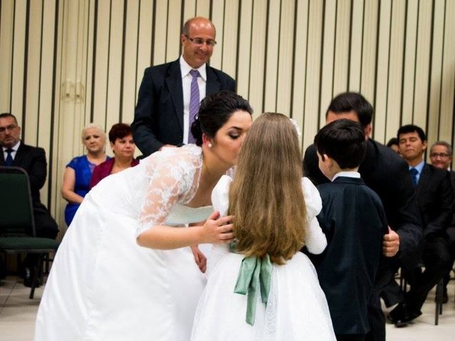 O casamento de Roberto  e Victória em Curitiba, Paraná 19