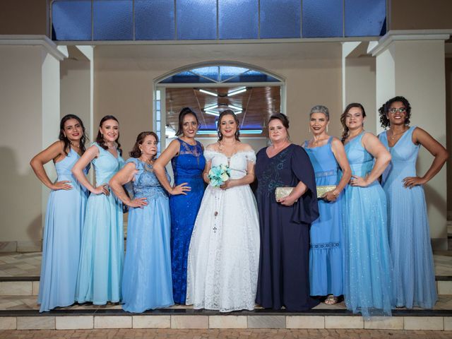 O casamento de Ellen e Marcos em Guararapes, São Paulo Estado 2