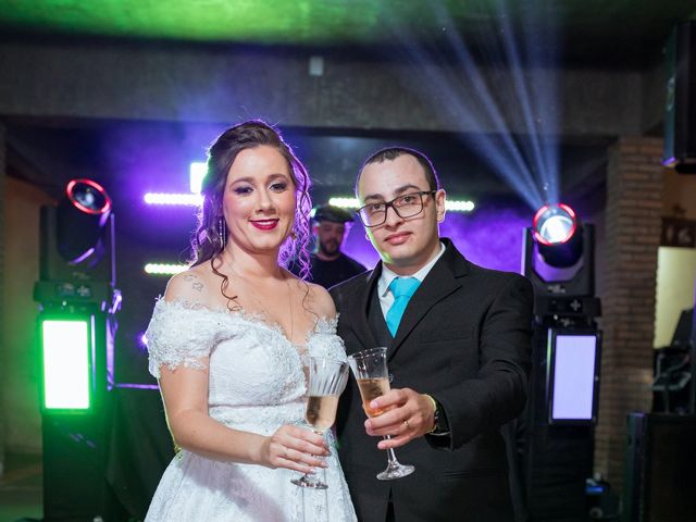O casamento de Ellen e Marcos em Guararapes, São Paulo Estado 9