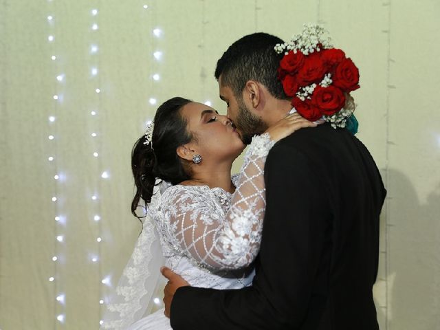 O casamento de Carlos e Kezia em Horizonte, Ceará 31