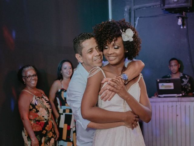 O casamento de Marcelo Ribeiro Ramos e Paula Moreira Neves de Oliveira em Duque de Caxias, Rio de Janeiro 8