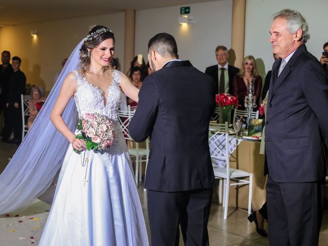 O casamento de Lucas e Jessica em Uberlândia, Minas Gerais 19
