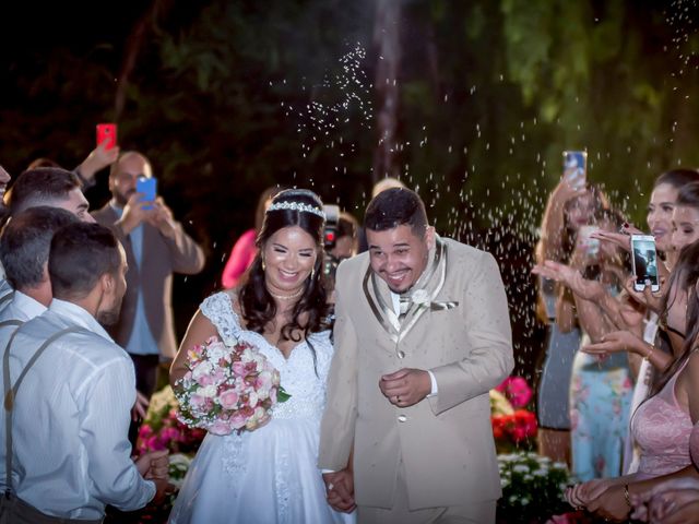 O casamento de Carlos Vinicios e Elaine em Águas Lindas de Goiás, Goiás 9