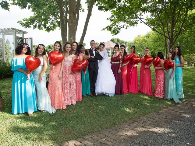 O casamento de Weverton e Taynara em Curitiba, Paraná 52