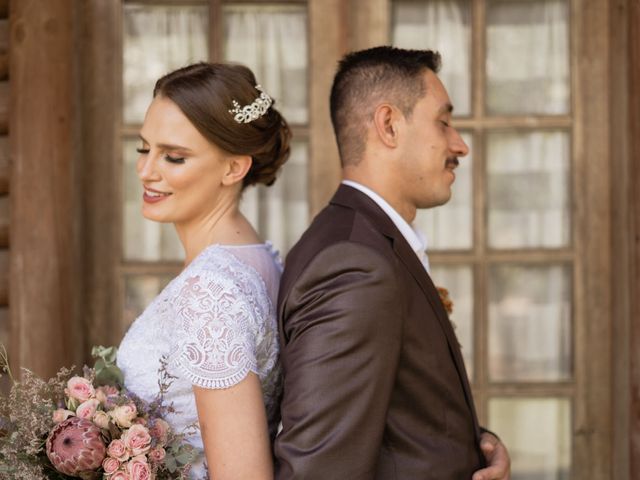 O casamento de Leonardo e Loiane em Curitiba, Paraná 17