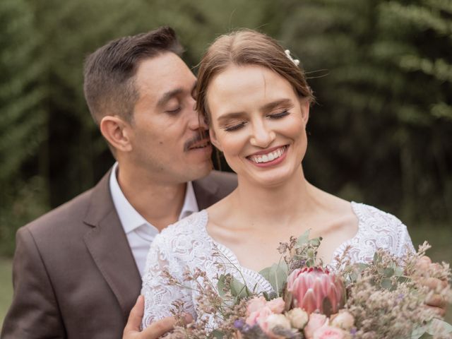 O casamento de Leonardo e Loiane em Curitiba, Paraná 19