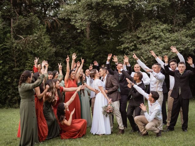 O casamento de Leonardo e Loiane em Curitiba, Paraná 82