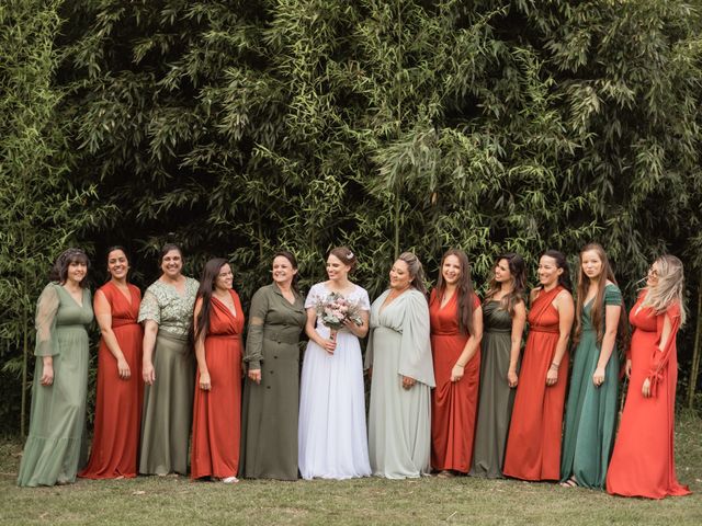 O casamento de Leonardo e Loiane em Curitiba, Paraná 92