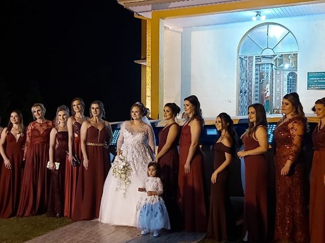 O casamento de Douglas e Gessica  em Paulo Frontin, Paraná 19
