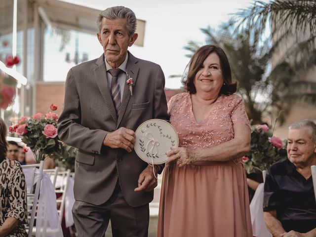 O casamento de Clewynton  e Ana Beatriz em Pirassununga, São Paulo Estado 67
