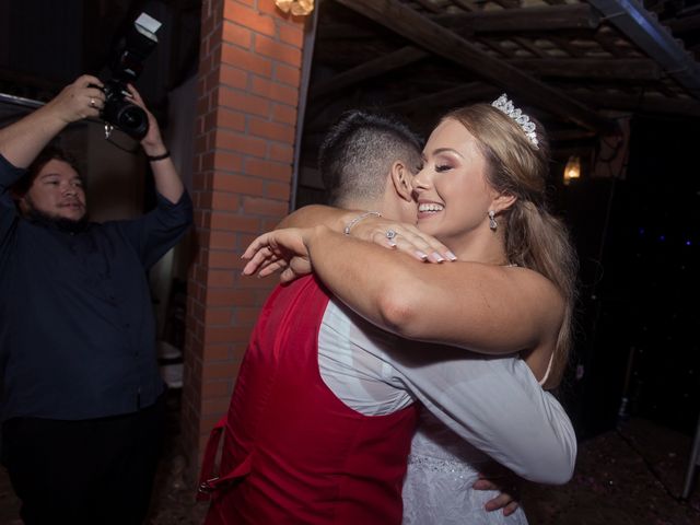 O casamento de Luciana Vargas e Lucas Silva em Urussanga, Santa Catarina 164