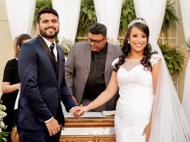 O casamento de Rodolfo e Cristiane em Taguatinga, Distrito Federal 35