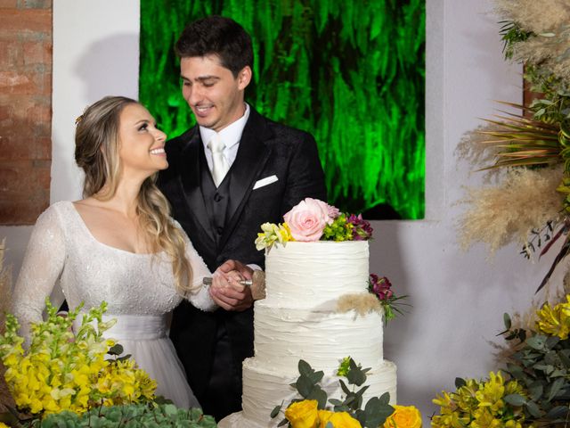 O casamento de Thiago e Larissa em Serra Negra, São Paulo Estado 22