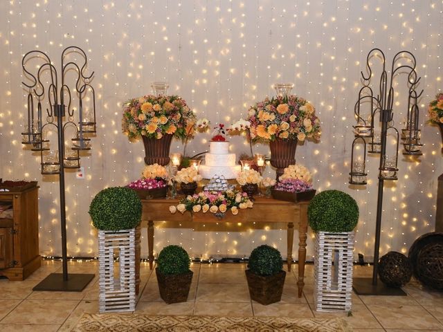 O casamento de Alessandro  e Araceli  em Conchas, São Paulo Estado 7