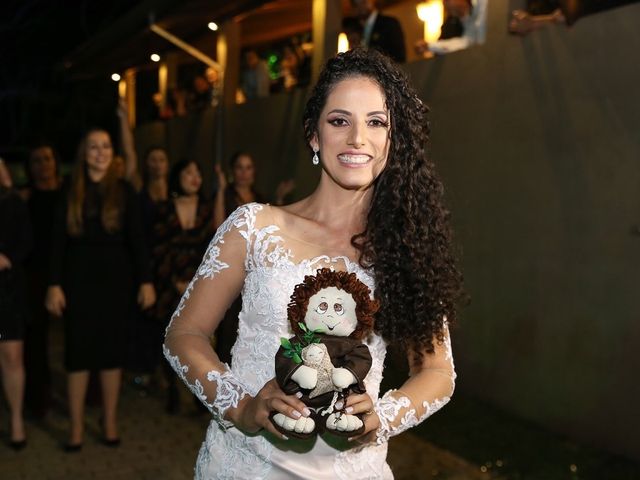 O casamento de Alessandro  e Araceli  em Conchas, São Paulo Estado 14