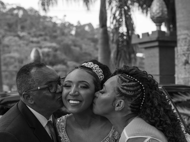 O casamento de Vilson e Nayara em Embu, São Paulo 19