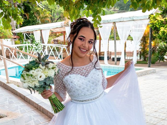 O casamento de Gabriel e Kenia em Cotia, São Paulo Estado 8