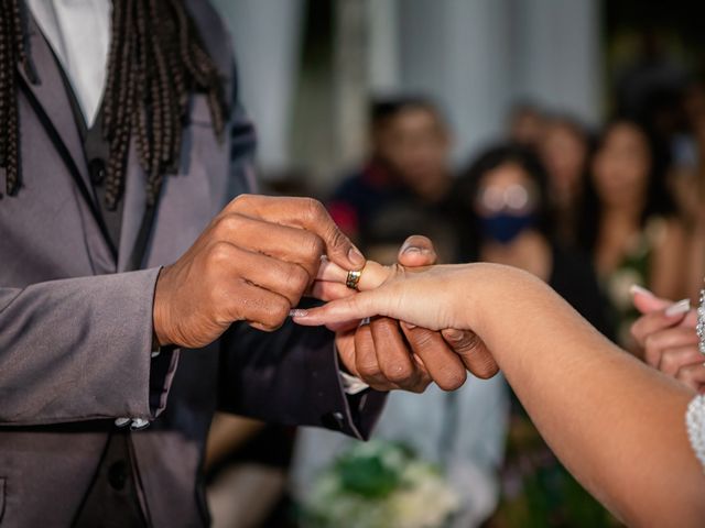 O casamento de Gabriel e Kenia em Cotia, São Paulo Estado 11