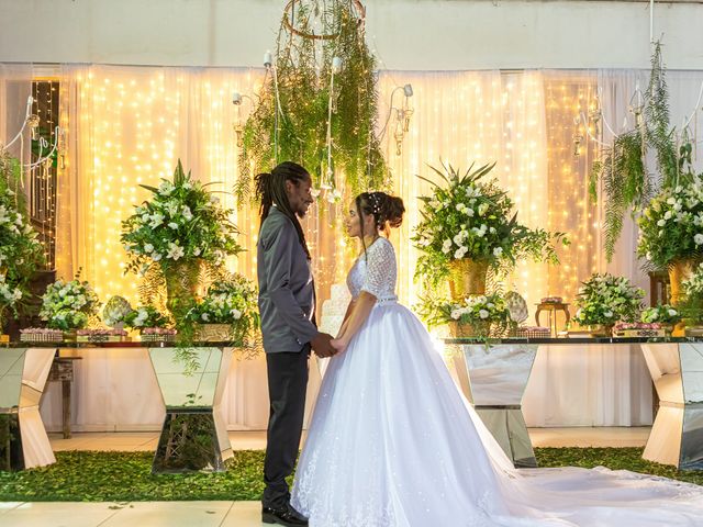 O casamento de Gabriel e Kenia em Cotia, São Paulo Estado 28