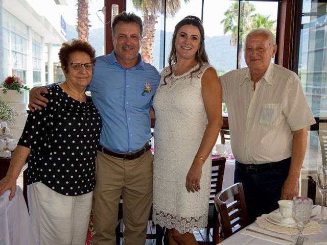 O casamento de Osmar e Maristela em Florianópolis, Santa Catarina 63