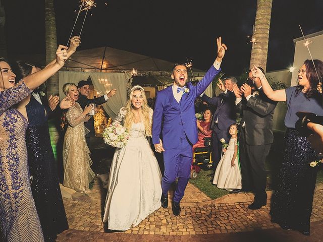 O casamento de Lukas e Camila em Uberlândia, Minas Gerais 25