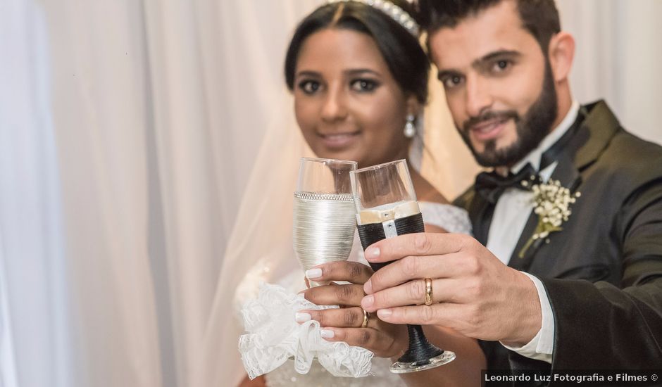 O casamento de Ricardo e Tuany em Osasco, São Paulo