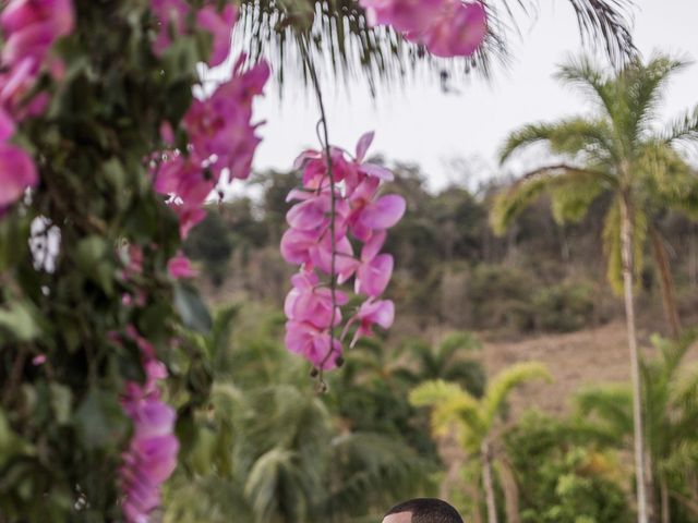 O casamento de Thales e Larissa em Timóteo, Minas Gerais 31