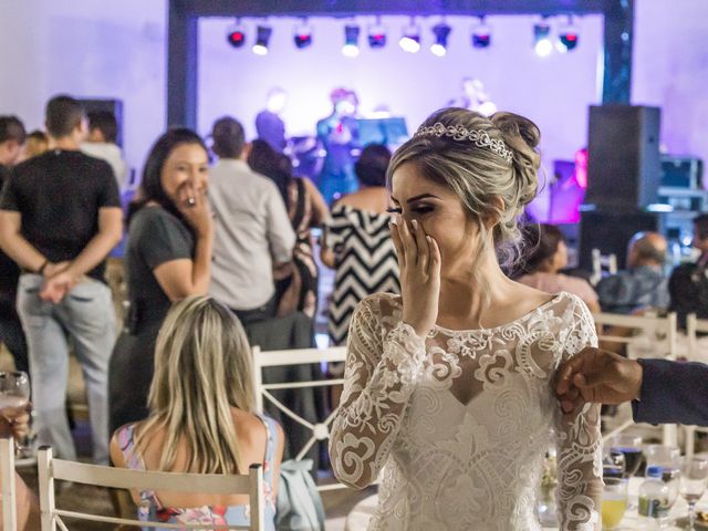 O casamento de Thales e Larissa em Timóteo, Minas Gerais 48