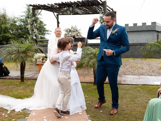 O casamento de Guilherme Vaz de Melo Mota e Tatielle Menolli Longhini em Lavras Novas, Minas Gerais 5