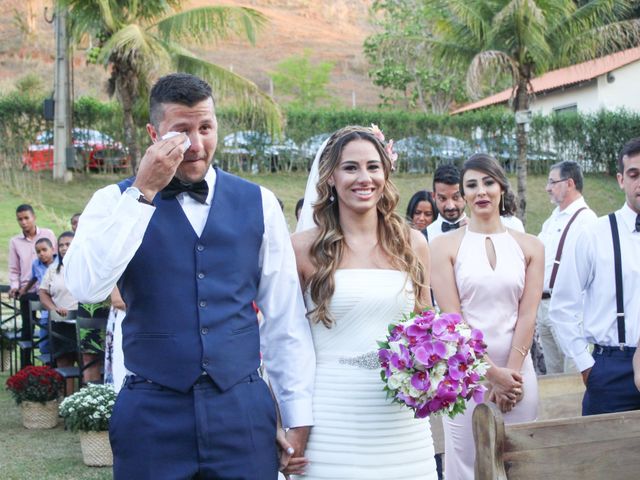 O casamento de Alessandro e Laura em Rodeiro, Minas Gerais 19