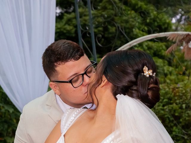 O casamento de Leandro e Mayara em Embu, São Paulo 35