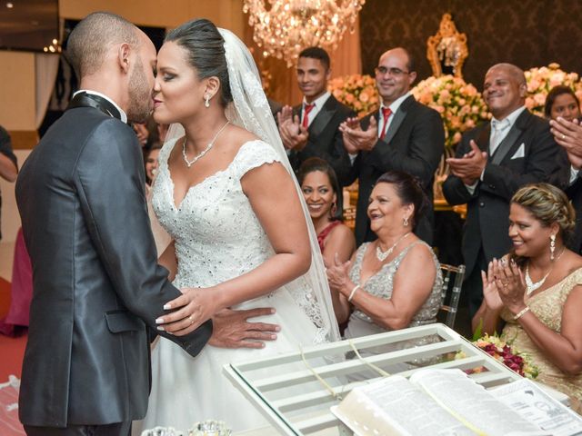 O casamento de Rene Fabiano e Thainá em Nova Iguaçu, Rio de Janeiro 14