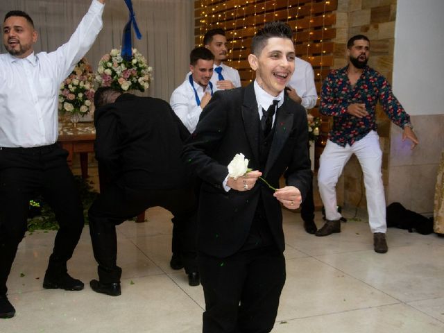 O casamento de Ricardo e Cintia  em Jandira, São Paulo Estado 86
