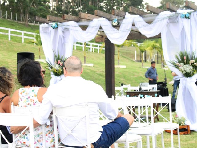 O casamento de Fábio e Valéria em Mairiporã, São Paulo Estado 22