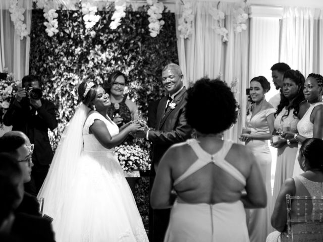 O casamento de Heniry e Roberta em Salvador, Bahia 22