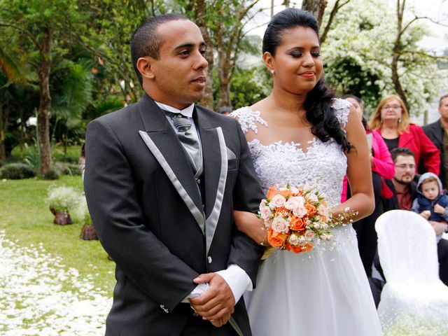O casamento de Tiago e Janaina em Arujá, São Paulo Estado 5