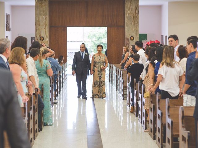 O casamento de Winicius e Mônica em Patos de Minas, Minas Gerais 81