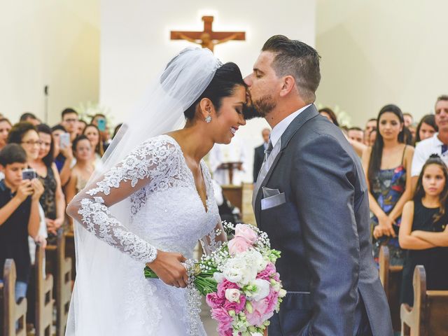 O casamento de Winicius e Mônica em Patos de Minas, Minas Gerais 116