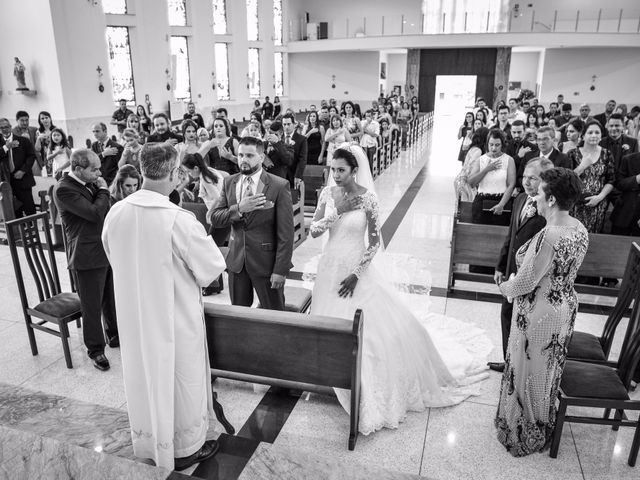 O casamento de Winicius e Mônica em Patos de Minas, Minas Gerais 122