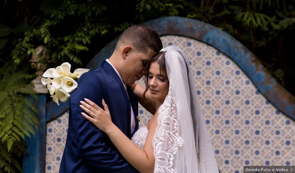 O casamento de Gustavo e Leticia em São Lourenço da Serra, São Paulo