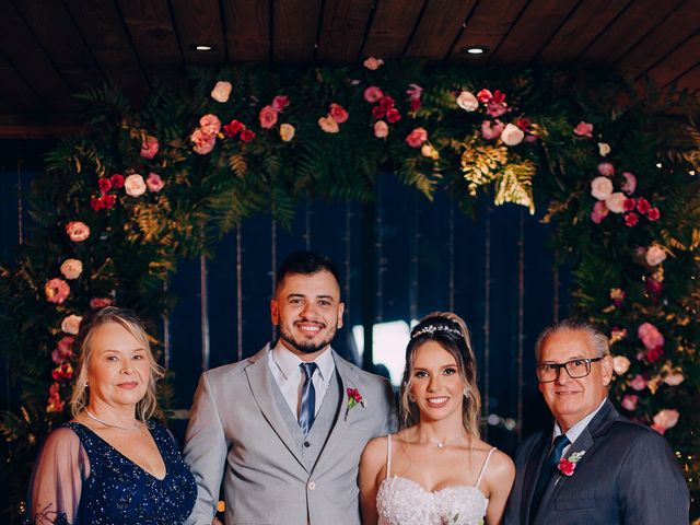 O casamento de Renan e Bianca em Itapema, Santa Catarina 104