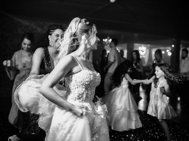 O casamento de Renan e Bianca em Itapema, Santa Catarina 154