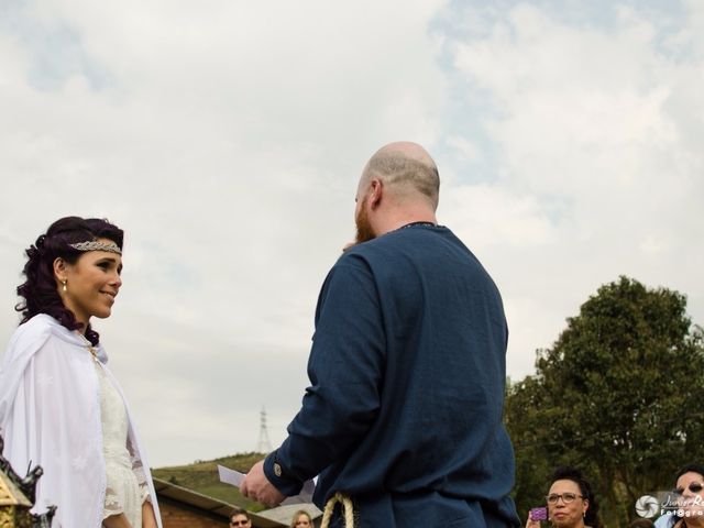 O casamento de Gabriela e Cleverson em Almirante Tamandaré, Paraná 5