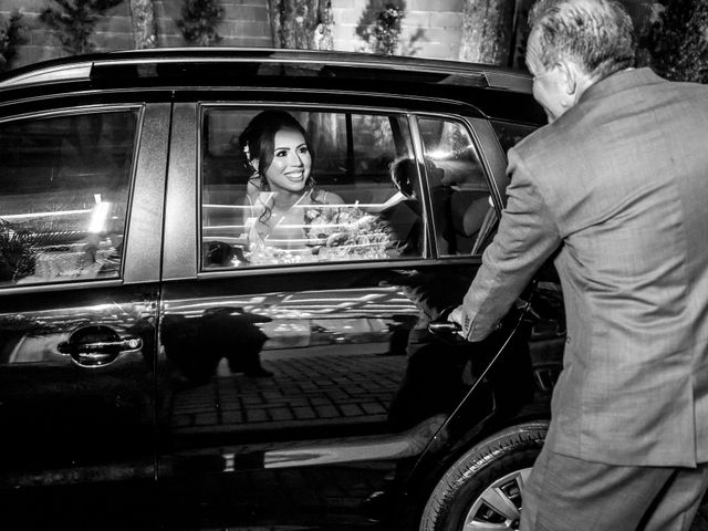 O casamento de Vinicíus e Jaqueline em Piraquara, Paraná 37