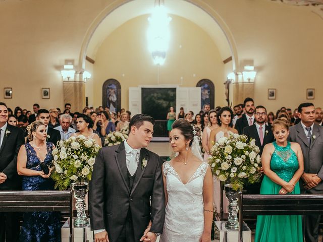 O casamento de Philipp e Aline em Aguas de Lindóia, São Paulo Estado 24