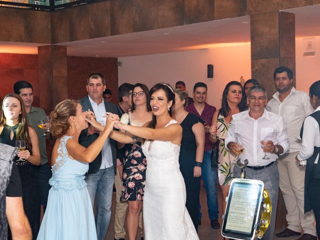 O casamento de Marcos e Mariela em Juiz de Fora, Minas Gerais 92