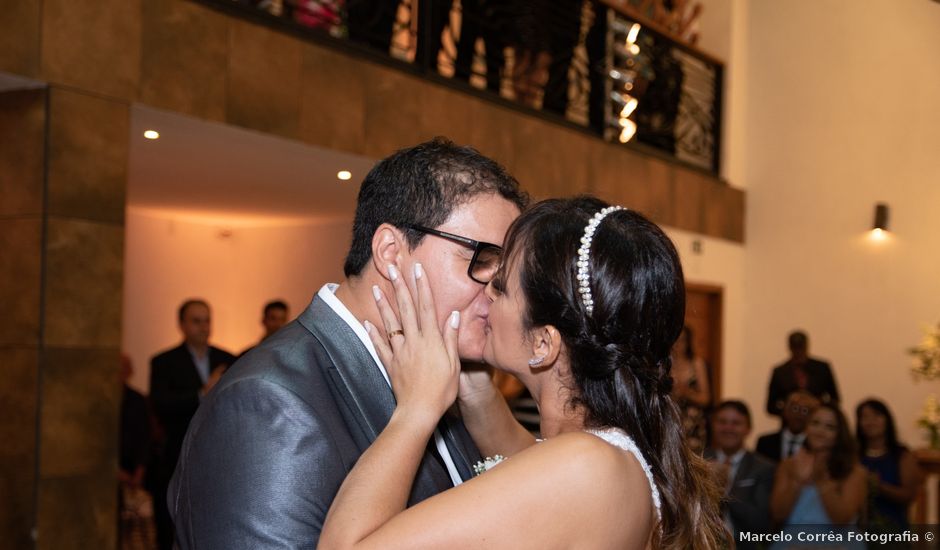 O casamento de Marcos e Mariela em Juiz de Fora, Minas Gerais